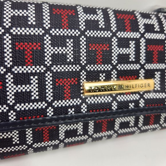 Tommy Hilfiger Leather Trim Wallet, Navy Blue - New with Tags - Picture 3 of 9
